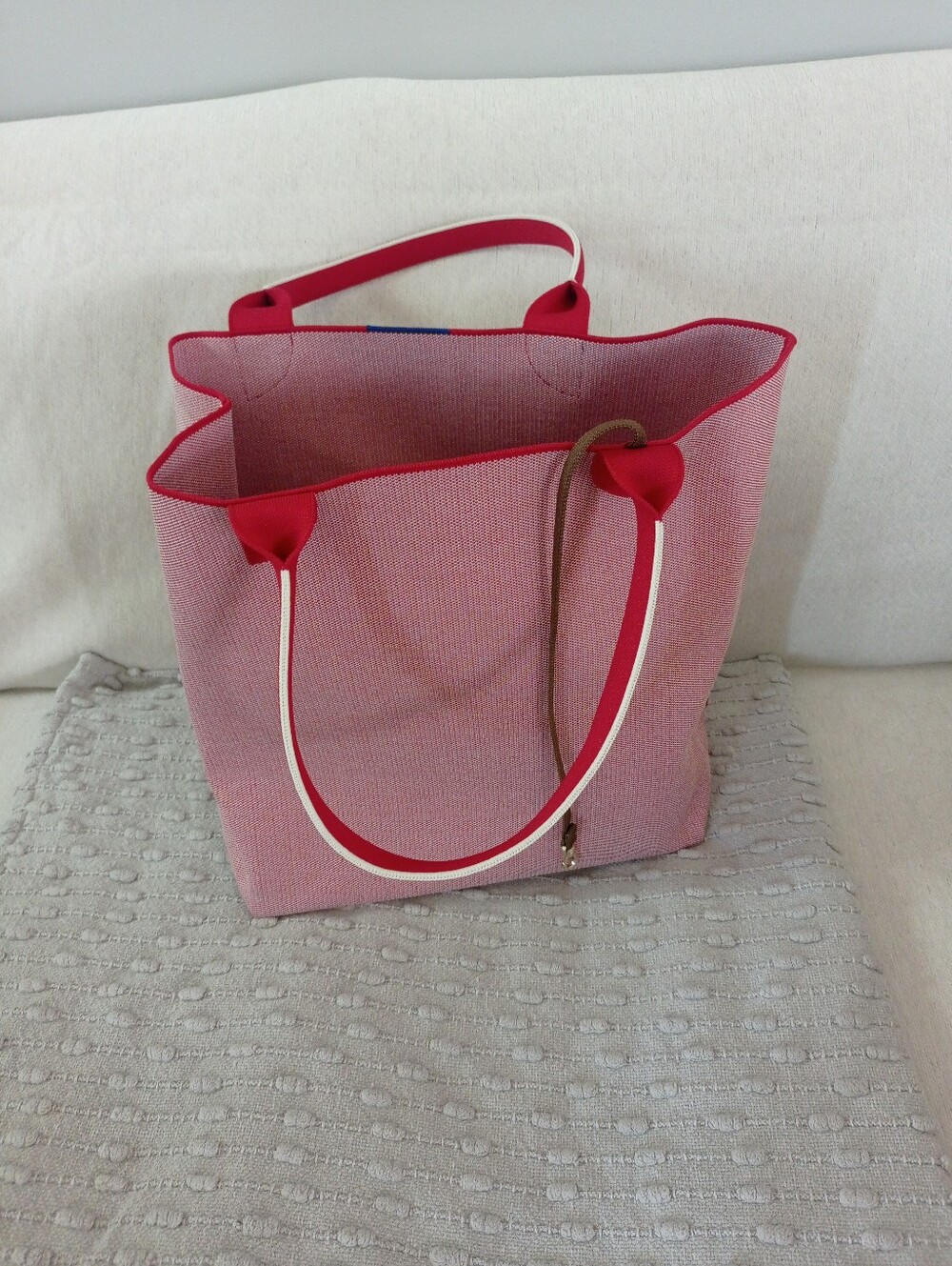 Rothy's The Lightweight Tote in Light Poppy Medium Size NEW Style 086-007 - Picture 2 of 4